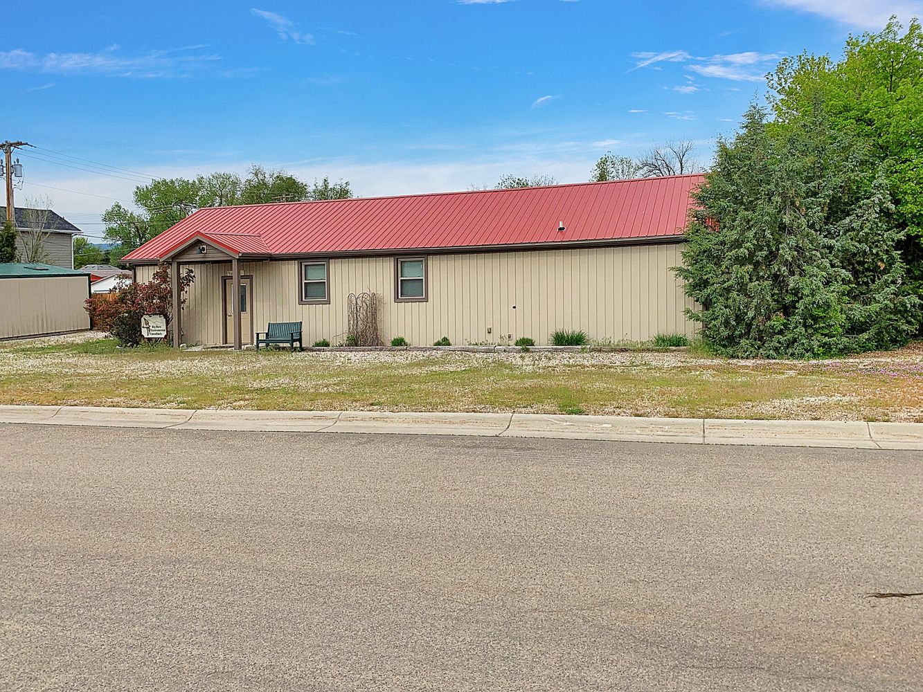 730 E Burkitt St, Sheridan, WY 82801